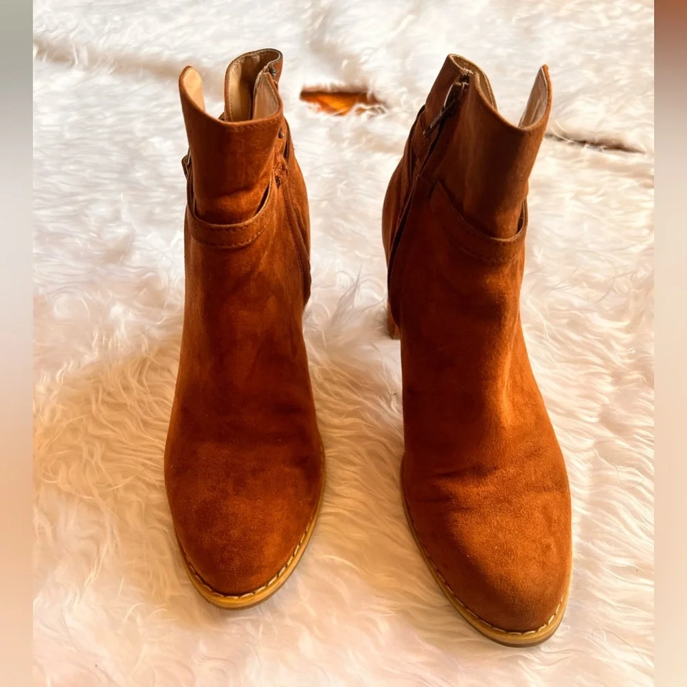 📌Boots Banana Republic for women’s ‼️